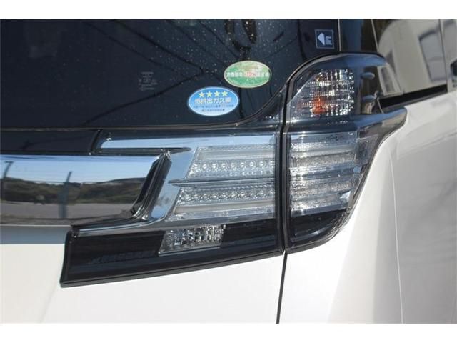 TOYOTA VELLFIRE 2015 Image 31