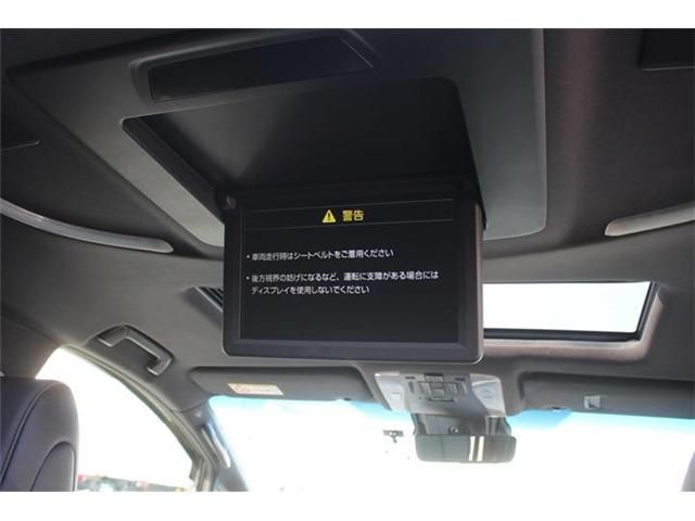 TOYOTA ALPHARD HYBRID 4WD 2019 Image 31