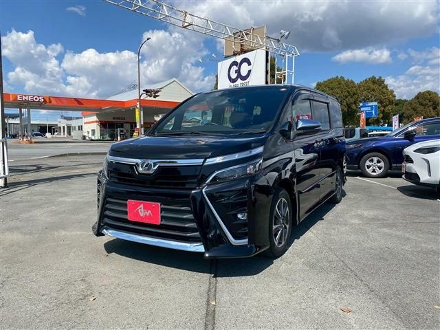 TOYOTA VOXY 2018 Image 31