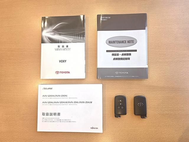 TOYOTA VOXY 2015 Image 31