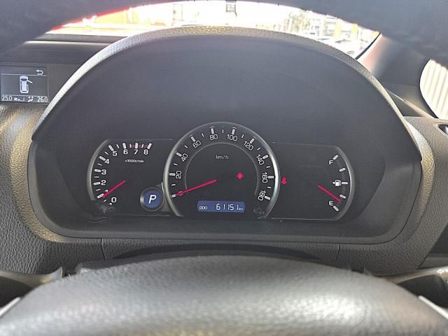 TOYOTA VOXY 2015 Image 31