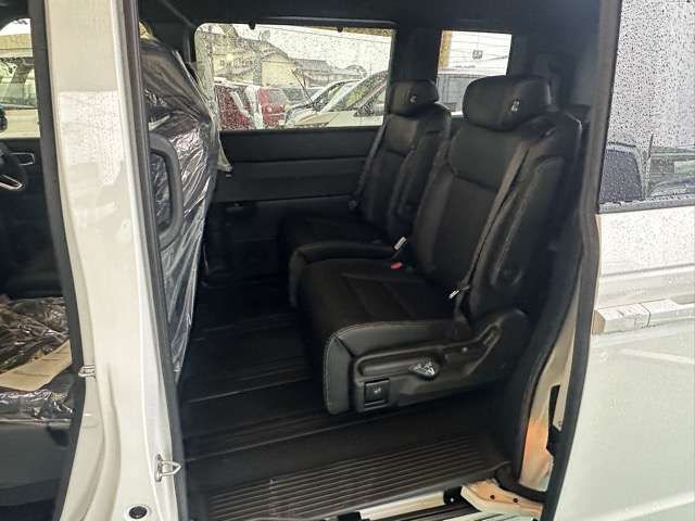 HONDA STEPWAGON E:HEV SPAD 2026 Image 31