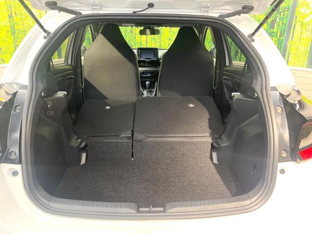 TOYOTA YARIS HYBRID 2022 Image 31