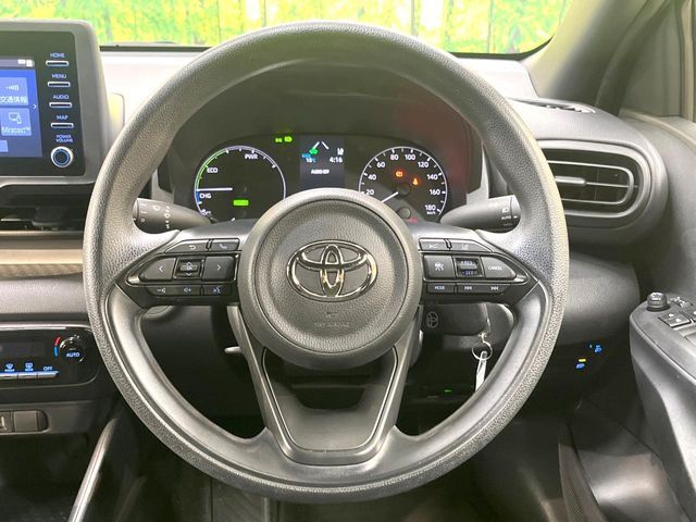 TOYOTA YARIS HYBRID 2022 Image 31