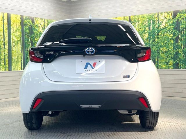 TOYOTA YARIS HYBRID 2022 Image 31