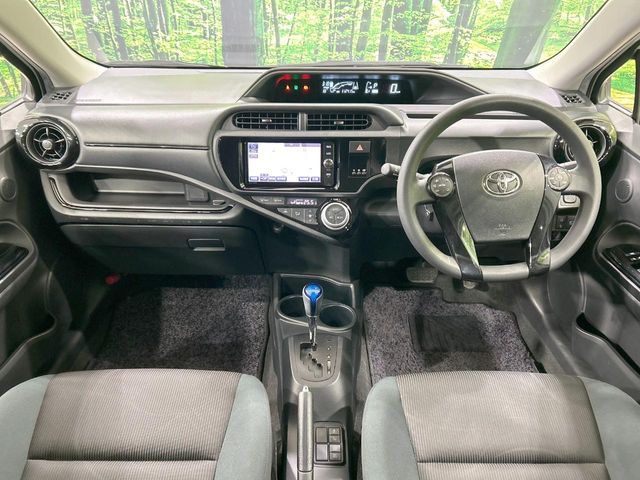 TOYOTA AQUA 2017 Image 31