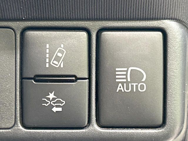 TOYOTA AQUA 2017 Image 31