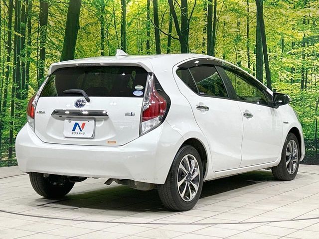 TOYOTA AQUA 2017 Image 31