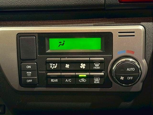 TOYOTA HIACE WAGON 2017 Image 31