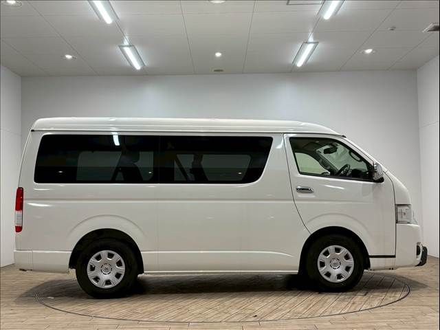 TOYOTA HIACE WAGON 2017 Image 31
