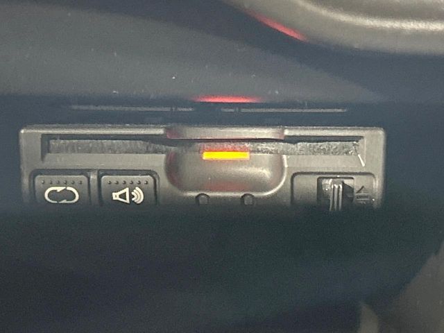 NISSAN NOTE 2014 Image 31