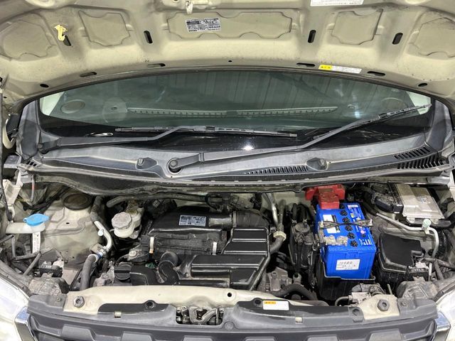 SUZUKI WAGON R 2017 Image 31