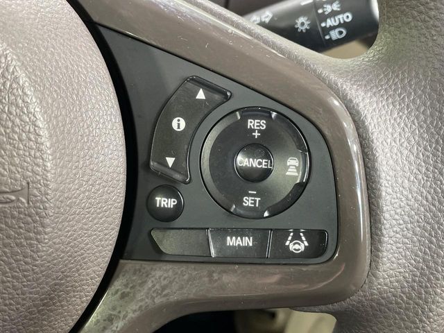 HONDA N BOX 2018 Image 31