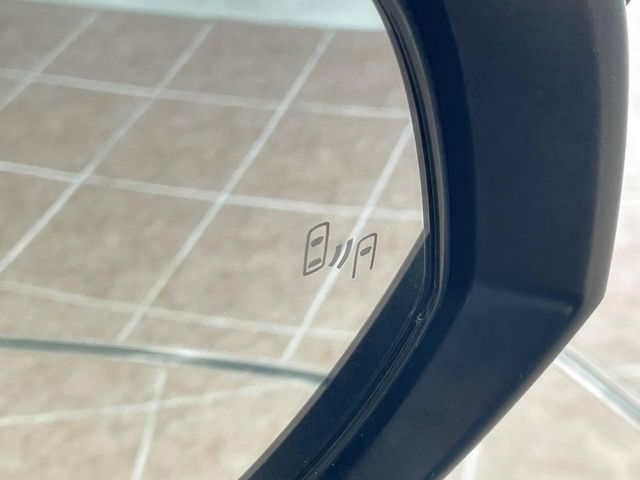 TOYOTA HARRIER 2WD 2021 Image 31