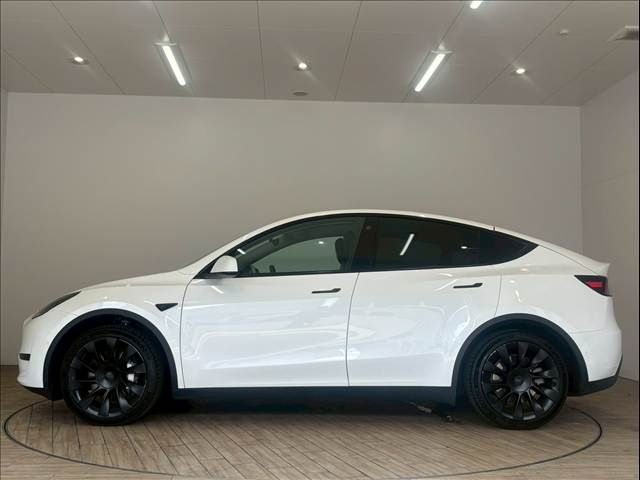 TESLA MODEL Y 2023 Image 31