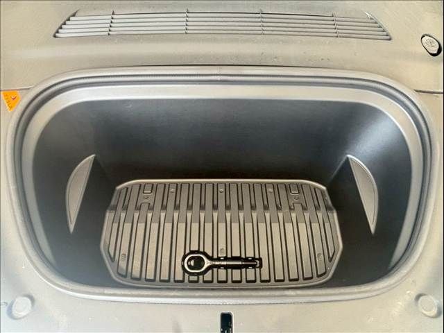 TESLA MODEL Y 2023 Image 31