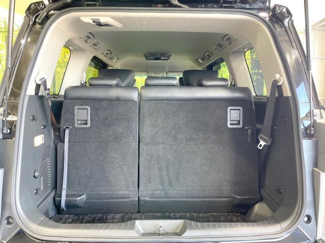 NISSAN ELGRAND 2019 Image 31