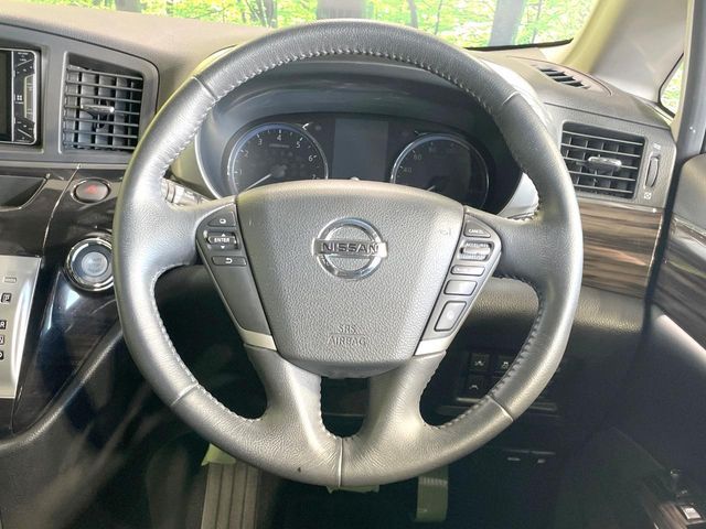 NISSAN ELGRAND 2019 Image 31