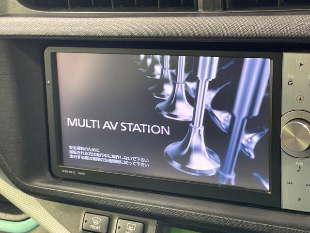 TOYOTA AQUA 2012 Image 31