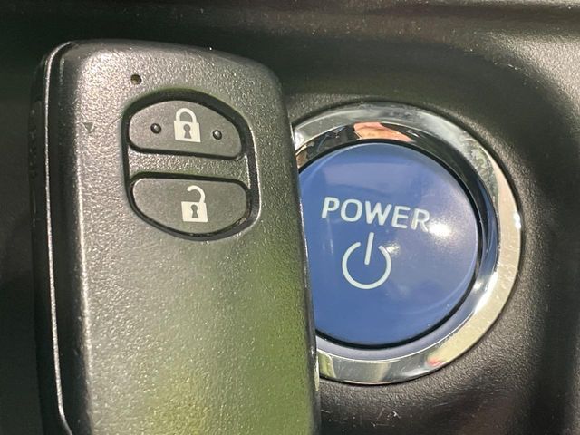 TOYOTA AQUA 2012 Image 31