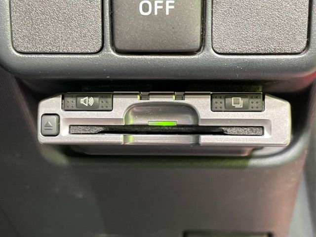 TOYOTA AQUA 2012 Image 31