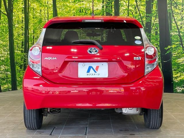 TOYOTA AQUA 2012 Image 31