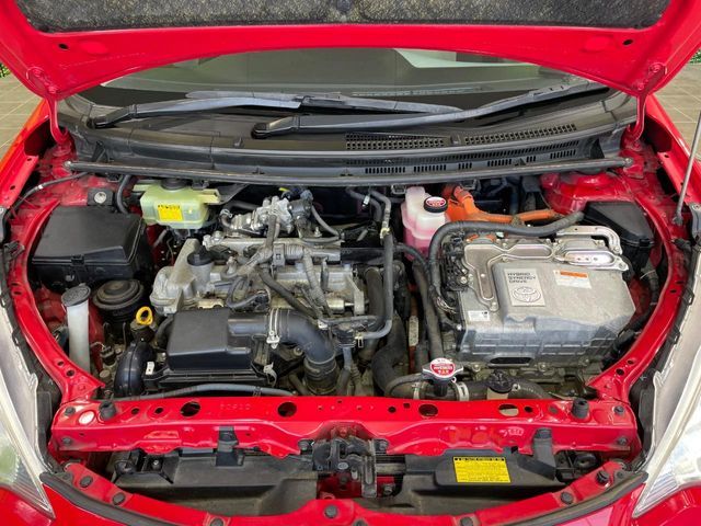 TOYOTA AQUA 2012 Image 31