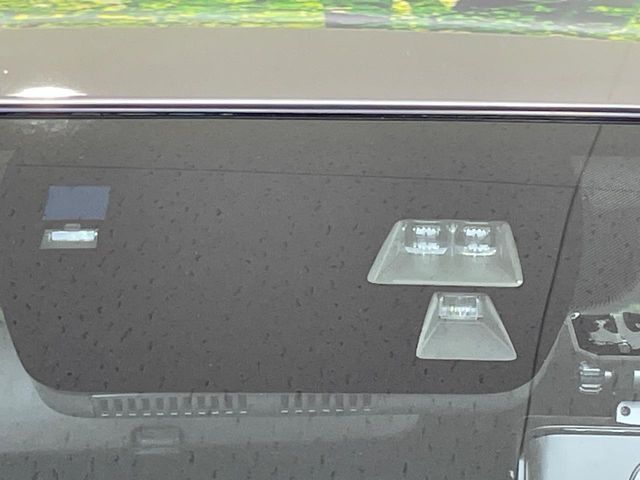 MAZDA DEMIO 2015 Image 31