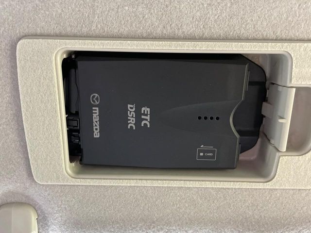 MAZDA DEMIO 2015 Image 31