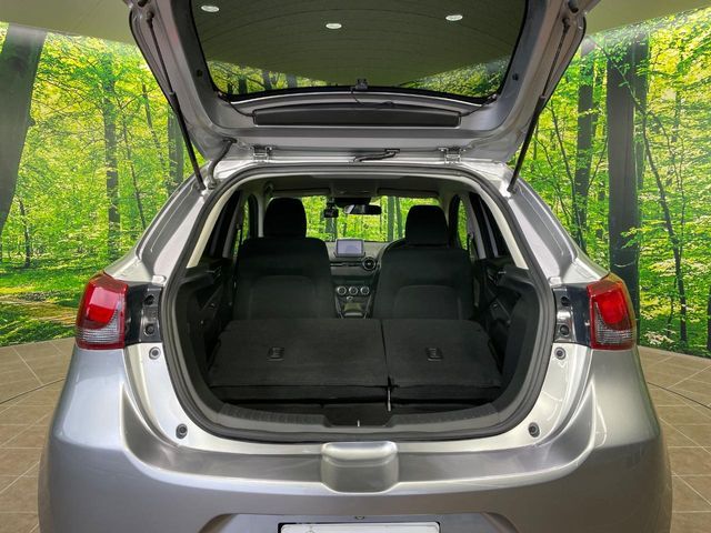 MAZDA DEMIO 2015 Image 31