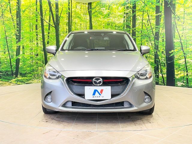 MAZDA DEMIO 2015 Image 31