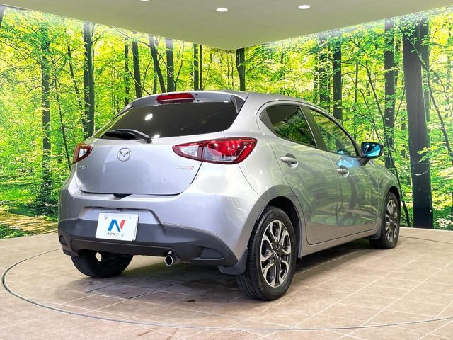 MAZDA DEMIO 2015 Image 31