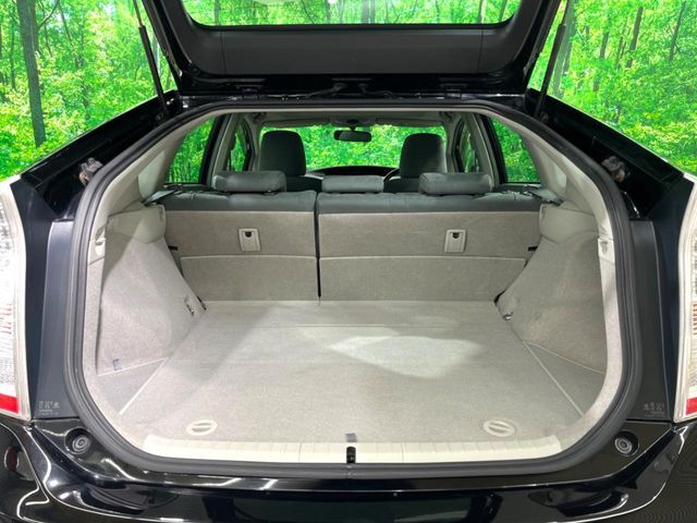 TOYOTA PRIUS 2011 Image 31