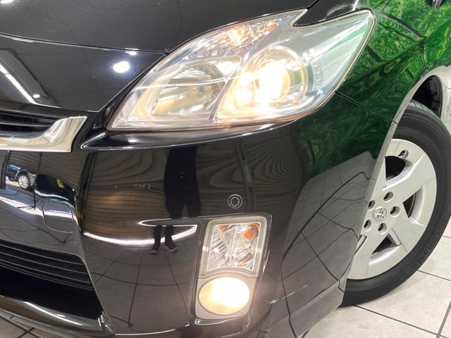 TOYOTA PRIUS 2011 Image 31