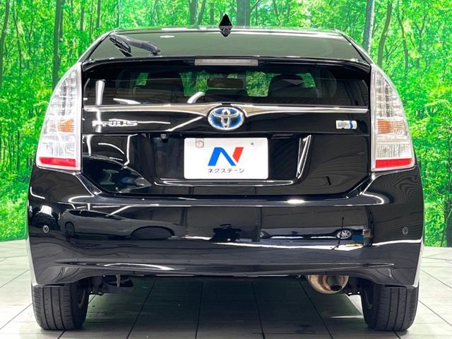 TOYOTA PRIUS 2011 Image 31