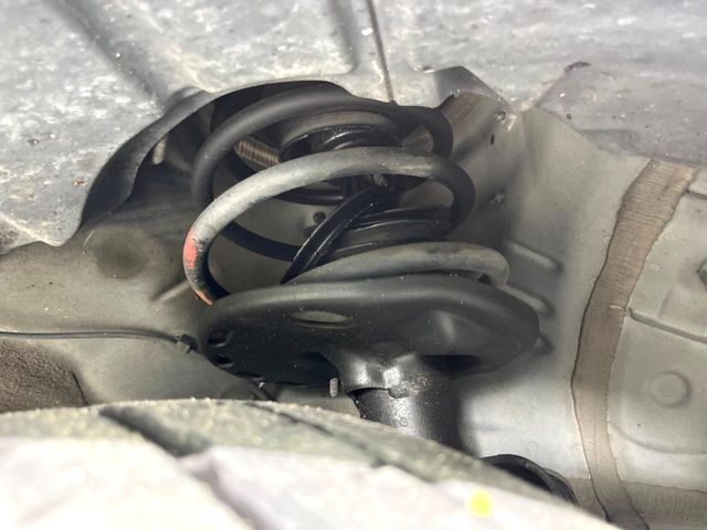 TOYOTA PRIUS 2011 Image 31