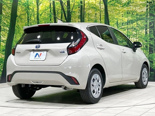 TOYOTA AQUA 2023 Image 31