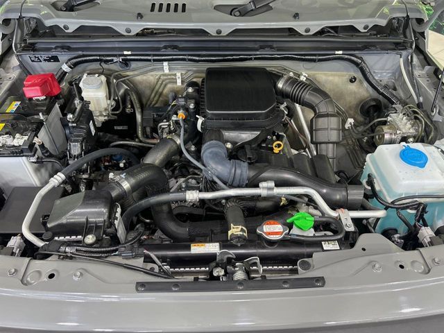 SUZUKI JIMNY 4WD 2024 Image 31