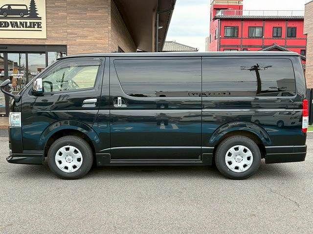 TOYOTA HIACE VAN 4WD 2023 Image 31