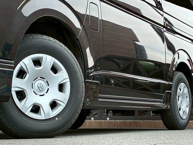 TOYOTA HIACE VAN 4WD 2023 Image 31