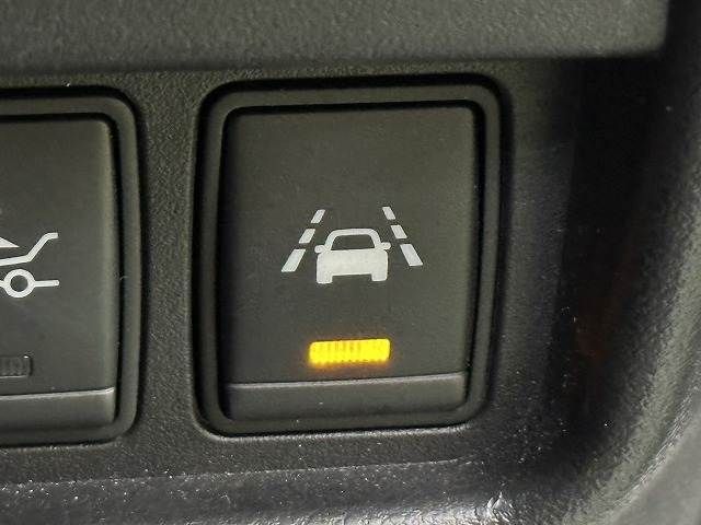 NISSAN JUKE 2017 Image 31