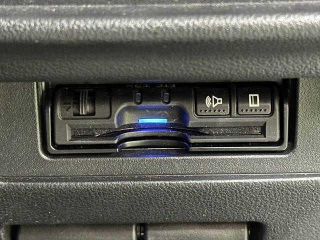 NISSAN JUKE 2017 Image 31