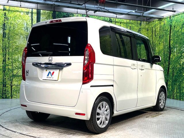 HONDA N BOX 2017 Image 31