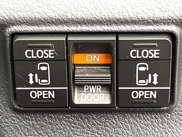 TOYOTA SIENTA HYBRID 2021 Image 31