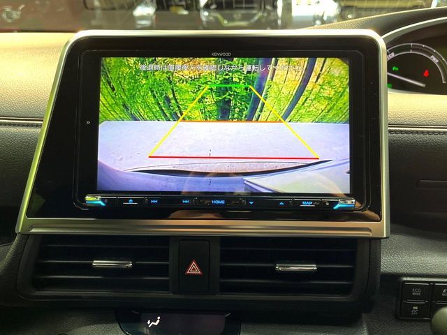 TOYOTA SIENTA HYBRID 2021 Image 31