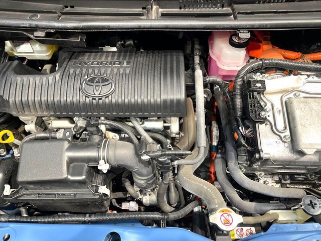 TOYOTA SIENTA HYBRID 2021 Image 31