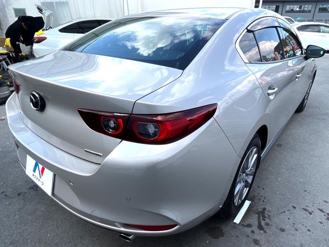 MAZDA 3 SEDAN 2022 Image 31