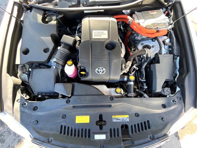 TOYOTA CROWN SEDAN HYBRID 2013 Image 31