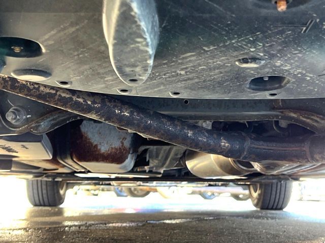 TOYOTA CROWN SEDAN HYBRID 2013 Image 31