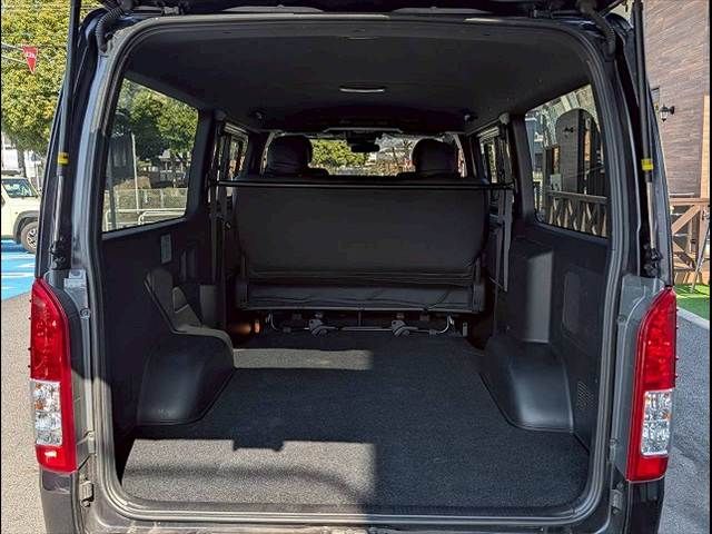 TOYOTA HIACE VAN 2WD 2023 Image 31